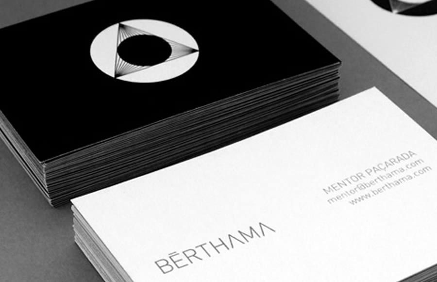 Você está visualizando atualmente Cartões de visita minimalistas: elegância e profissionalismo