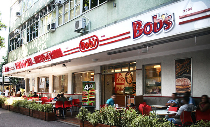 Bob’s - Letreiros que constroem o histórico visual urbano